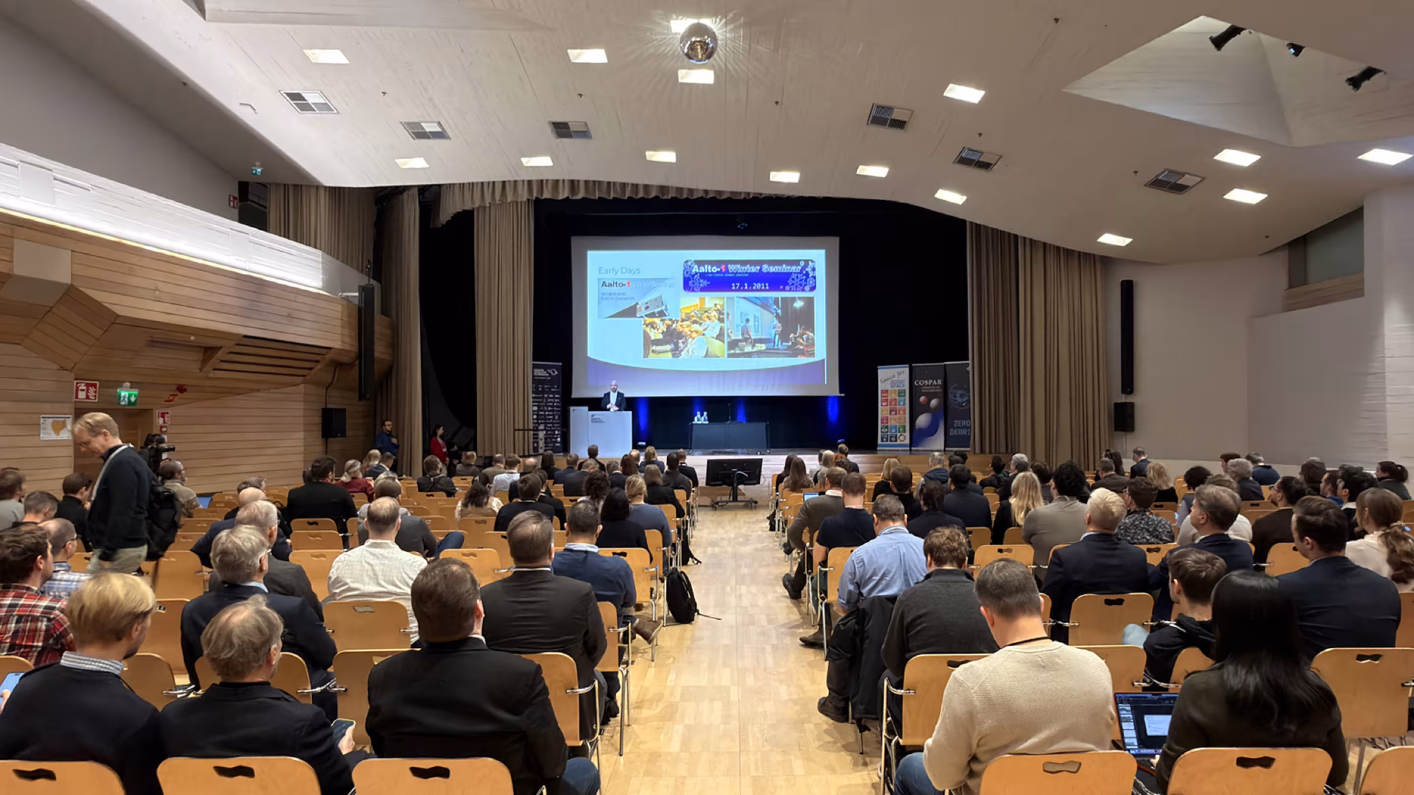 Jaan Praks presenting