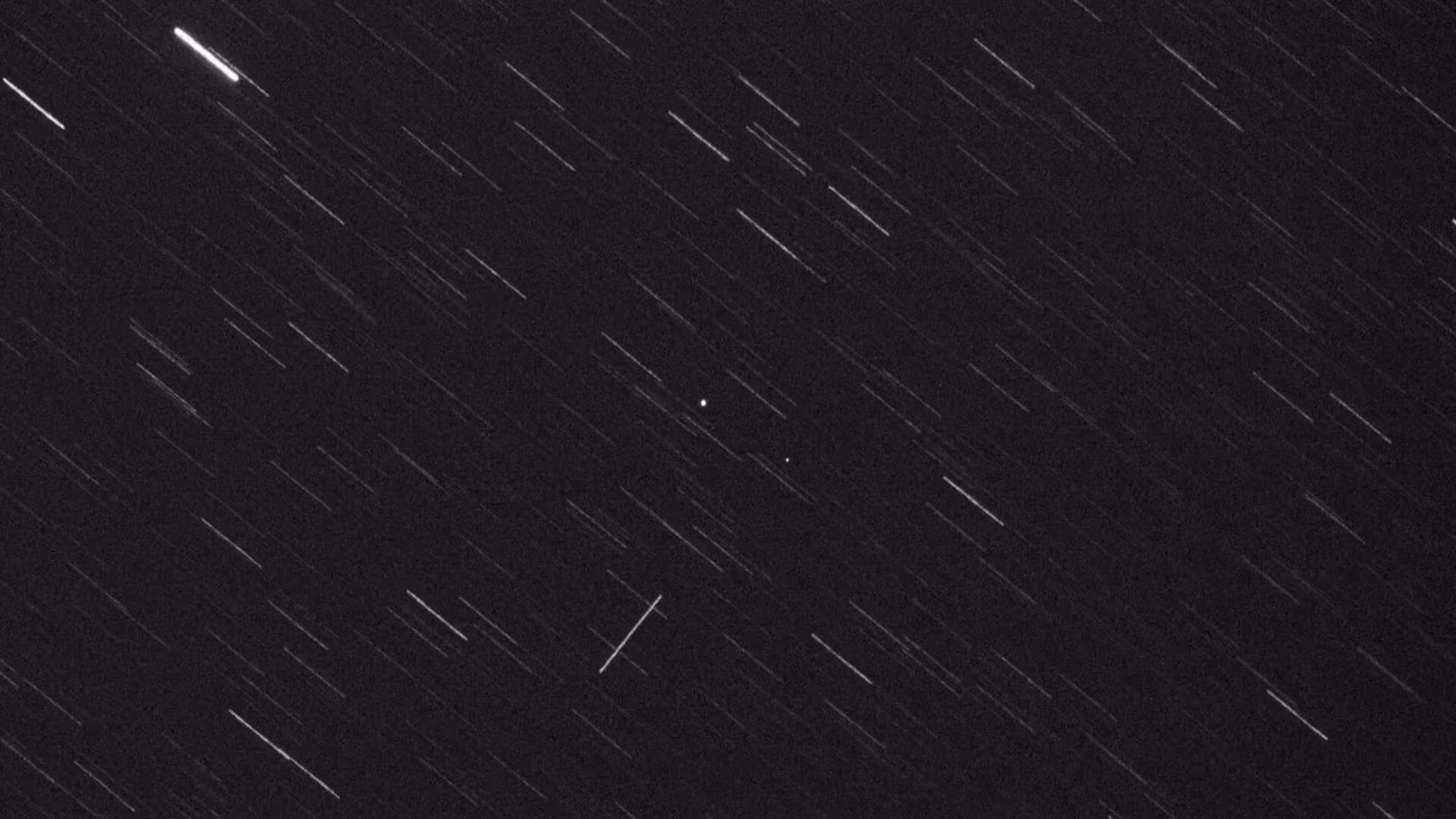 ICEYE-X36 and Kosmos 2612 seen by s2a systems telescope. Image: s2a systems
